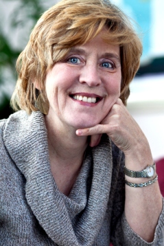 Pamela Schoenewaldt
